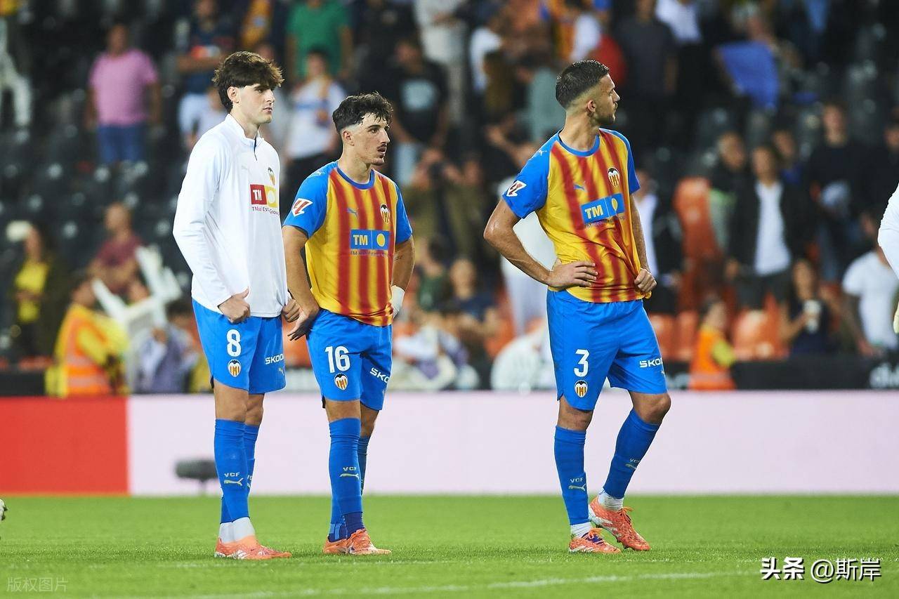 转折点瓦伦西亚完成体检，欧冠今晚攻防权衡，管理层满意，高层口径保持一致(曼联瓦伦西亚)